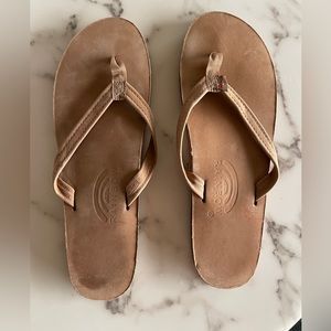 Rainbow Single Layer Leather Sandals Women’s size L 7.5 - 8.5